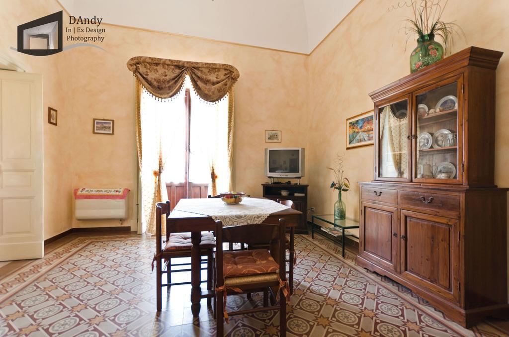 Etna Bed & Breakfast เบลปาสโซ ภายนอก รูปภาพ